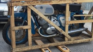 Картинка: новенький мотоцикл иж юпитер 3 1976 года в заводской упаковке!