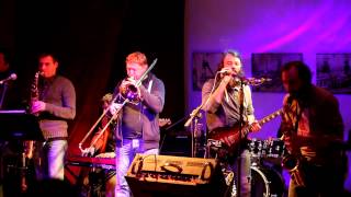 Картинка: ремонт воды - 02. зая (live 13.10.12)