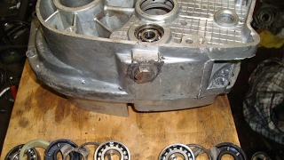 Картинка: двигатель  ммвз (минск 12v) сборка : кпп и поршневая (2)